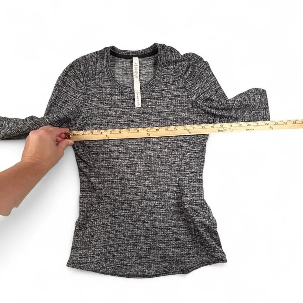 Lululemon Gray Heather Long Sleeve Running Top Women's Size 4 Zip Pocket